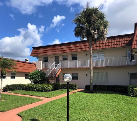 A home in Royal Palm Beach