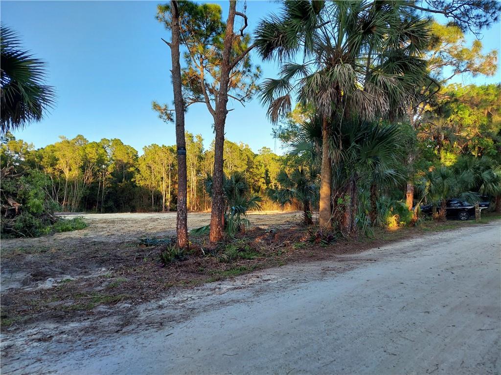 12319 Old Indiantown Rd