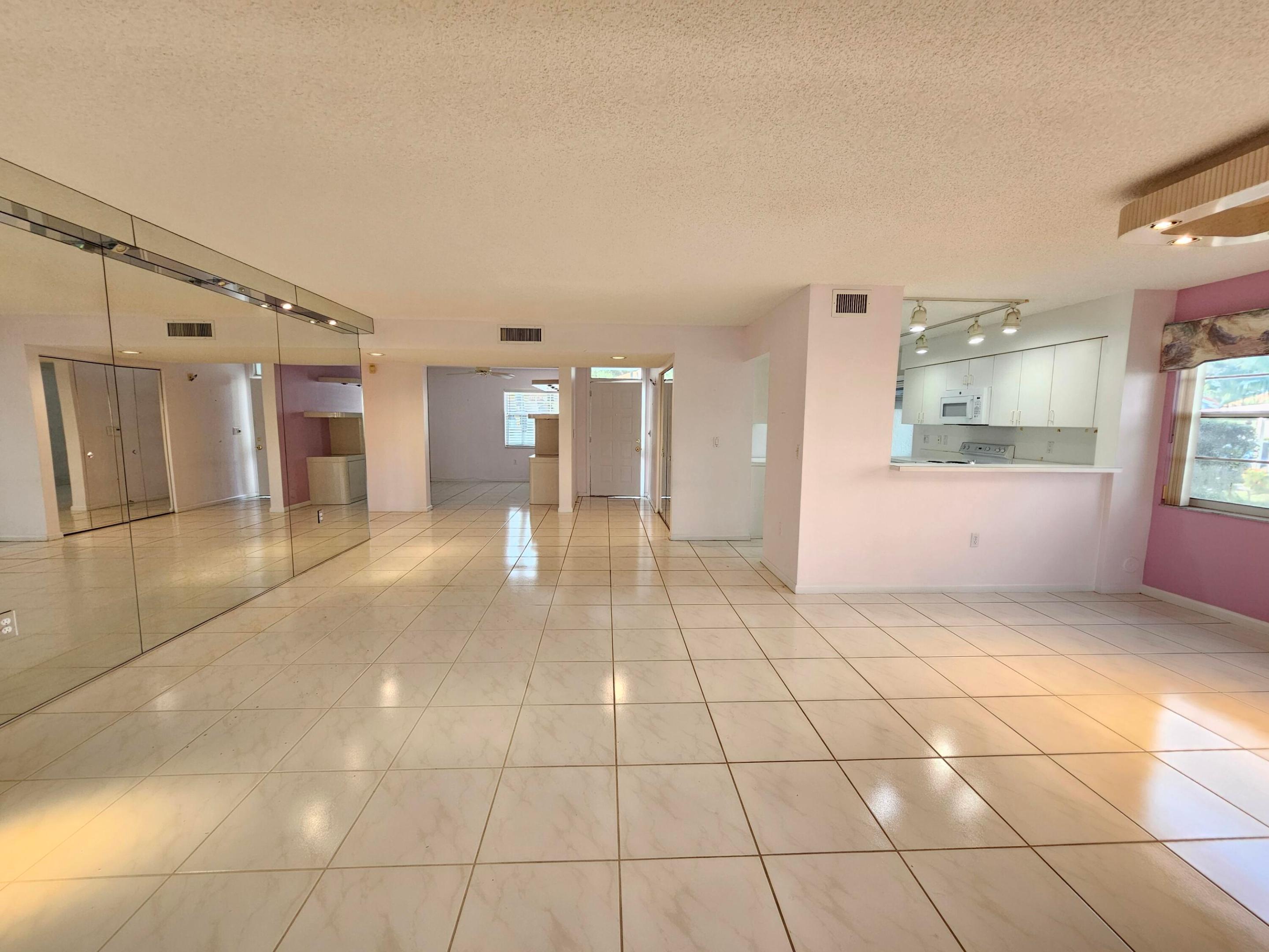 9963 Seacrest Circle 101