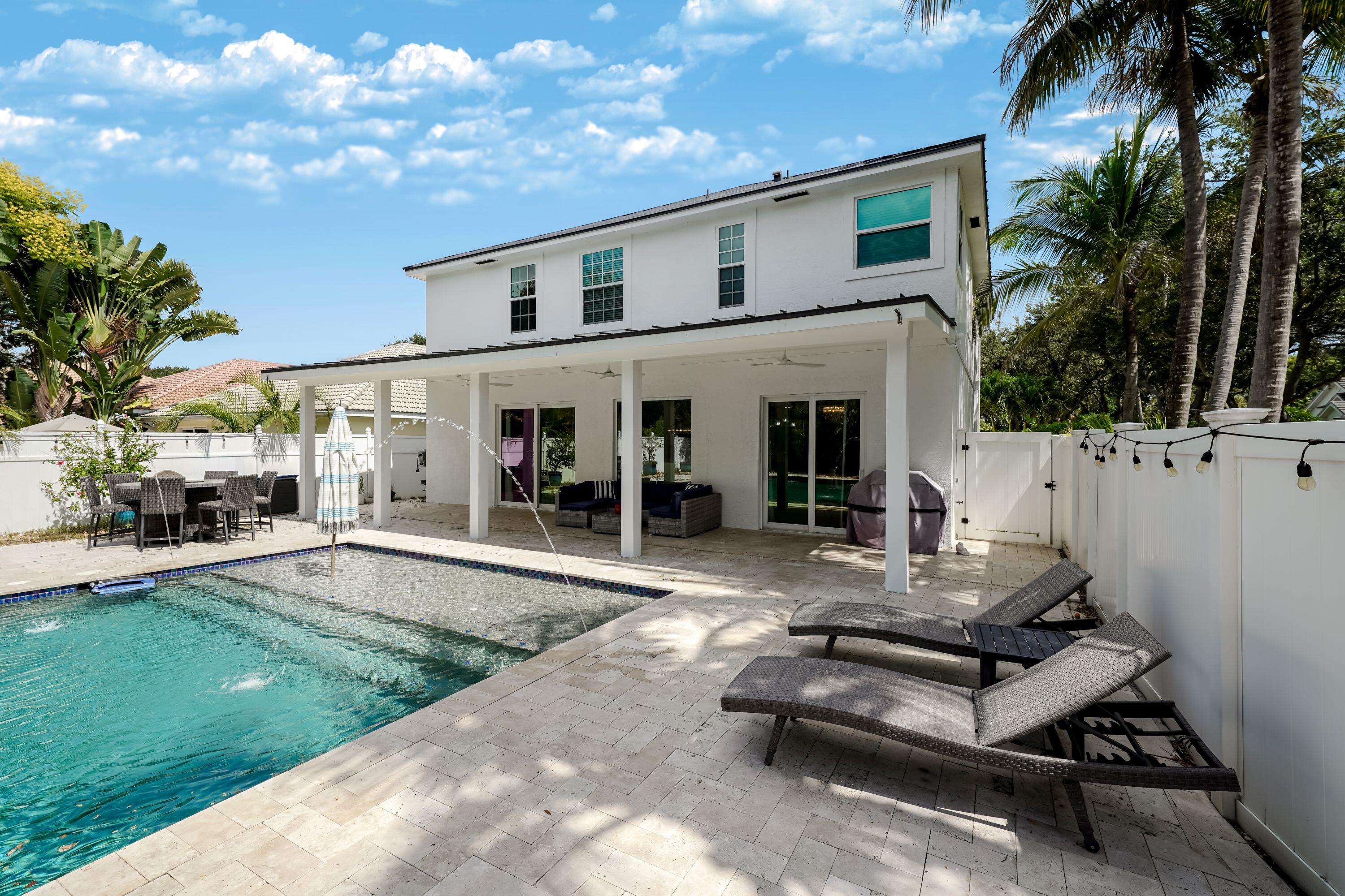 980 Delray Lakes Drive