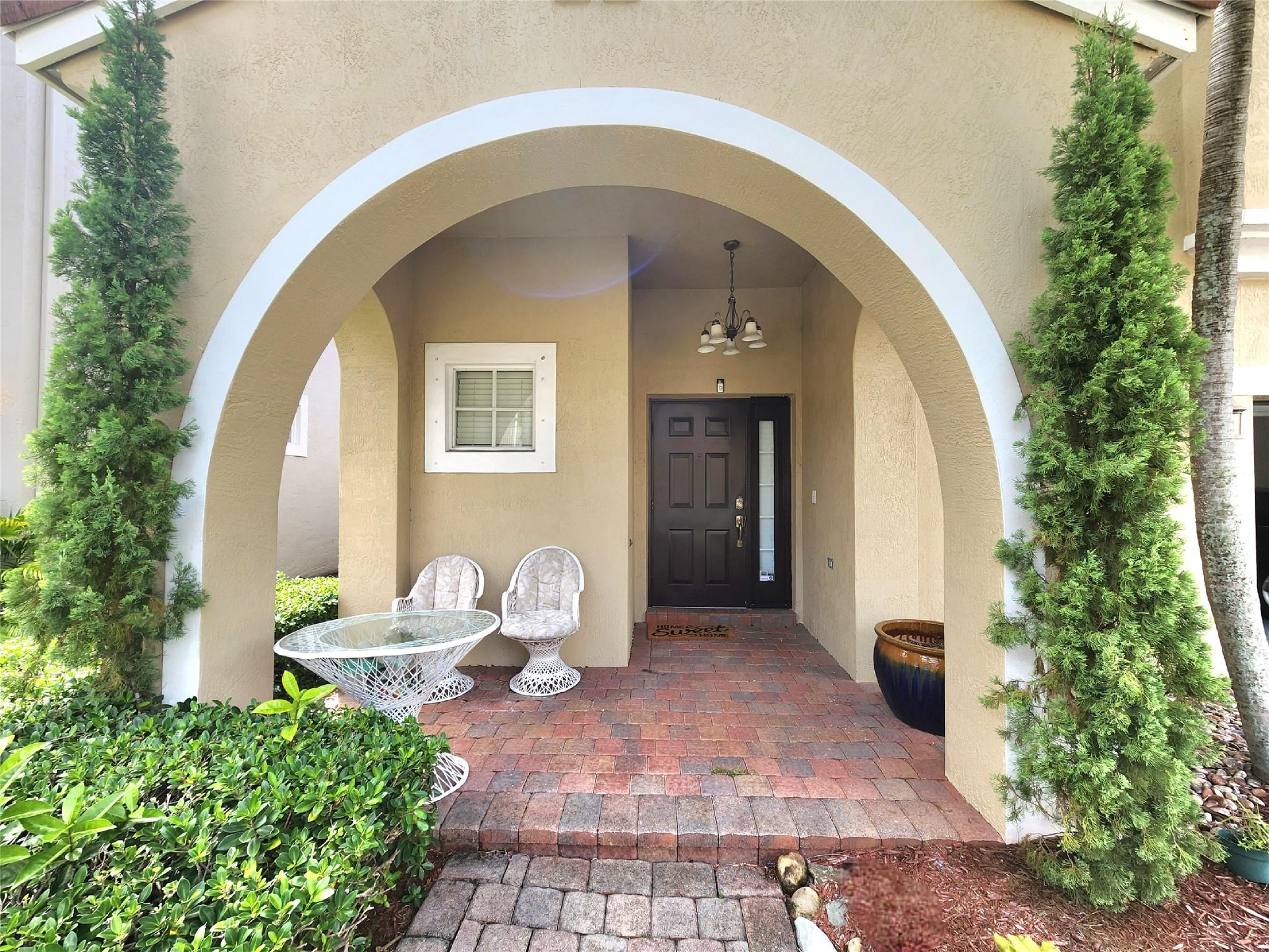 956 NW 126th Ter