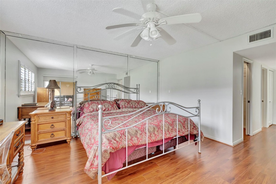 WYNMOOR VILLAGE - Residential