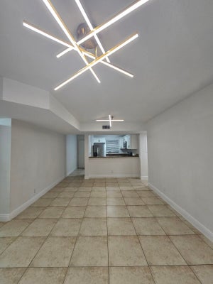 1581 WINDORAH WAY APT B, WEST PALM BEACH, FL 33411 - Image 285c79f46cbd4e79f8a443d1e0b3e6c3/1314531811