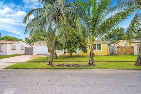 A home in Lauderdale Lakes