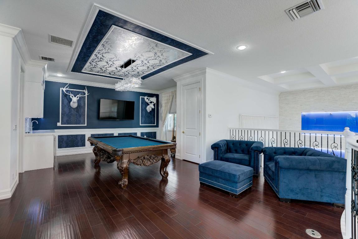 JUPITER COUNTRY CLUB - Residential Lease