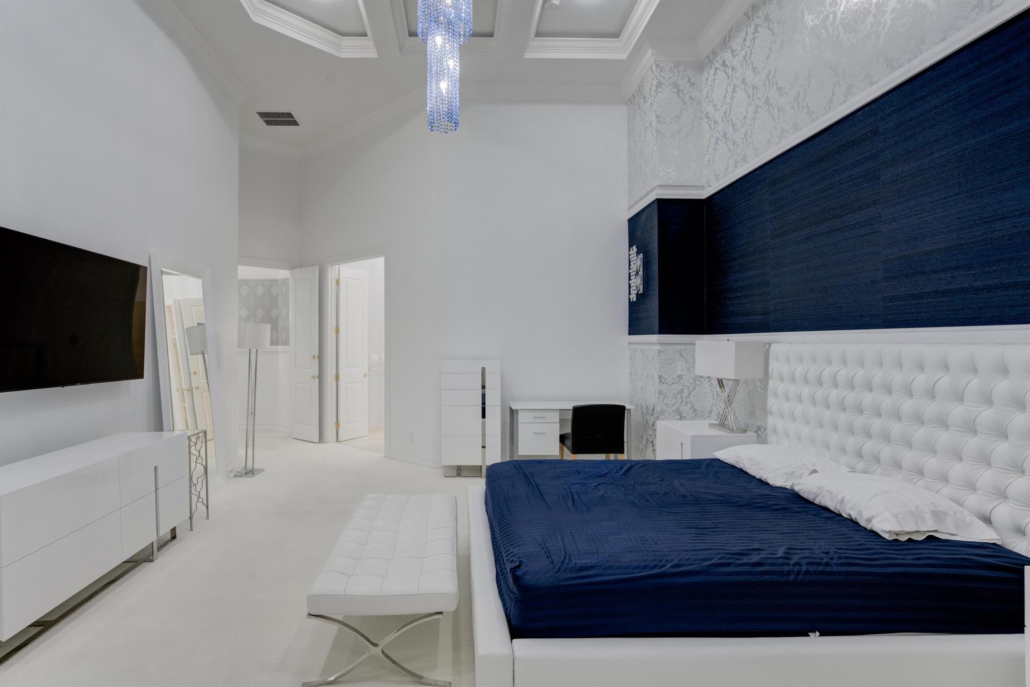 JUPITER COUNTRY CLUB - Residential Lease