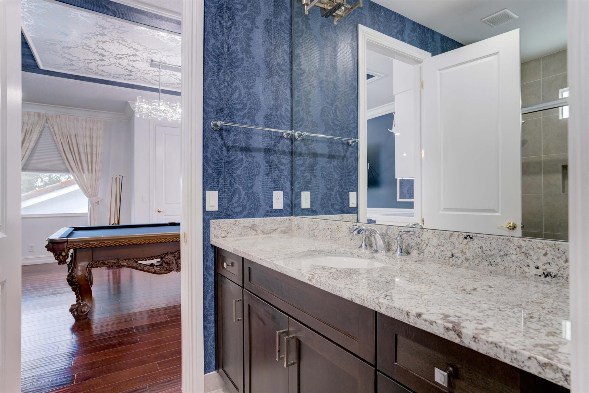 JUPITER COUNTRY CLUB - Residential Lease