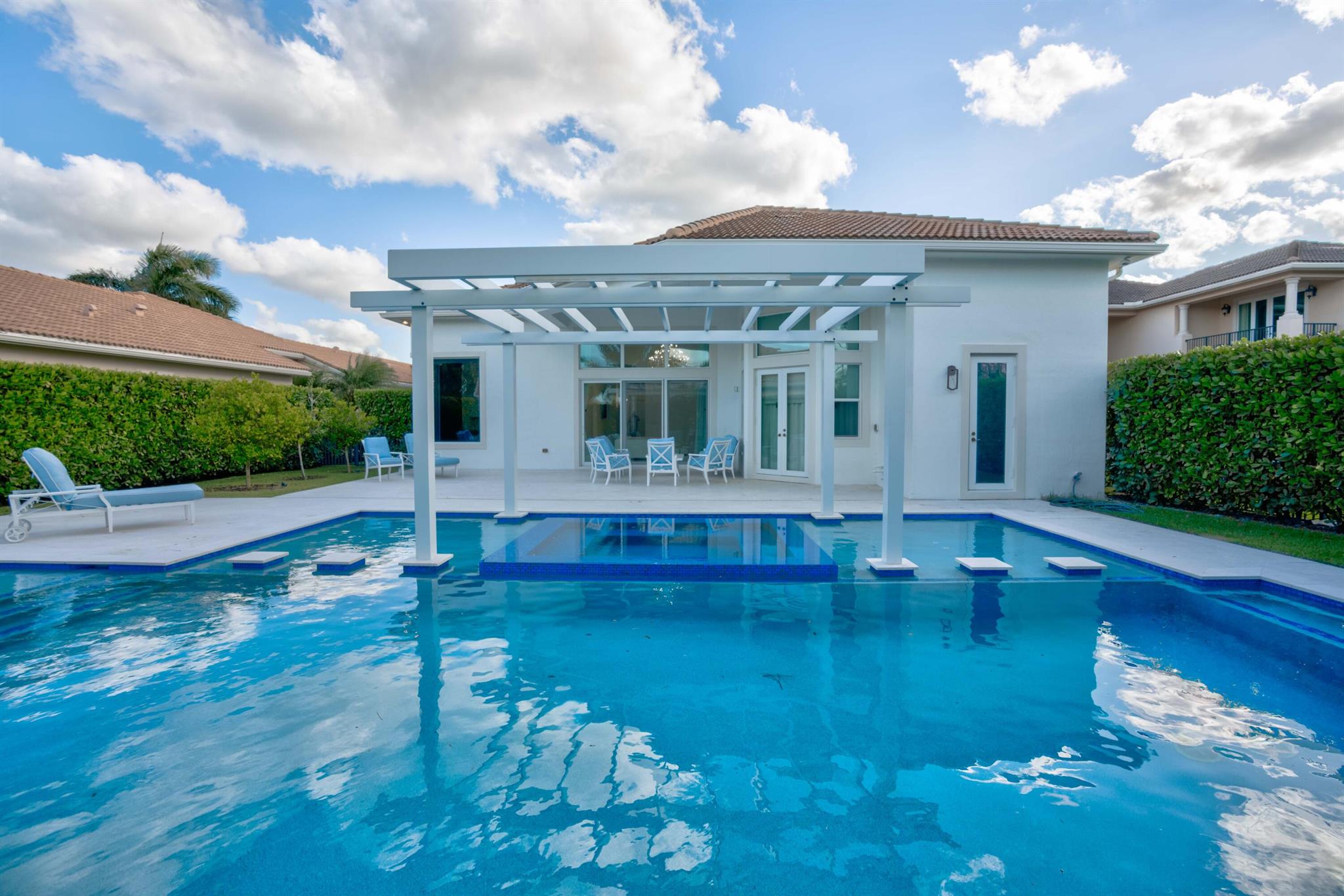 JUPITER COUNTRY CLUB - Residential Lease