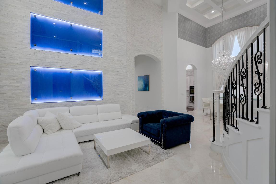 JUPITER COUNTRY CLUB - Residential Lease