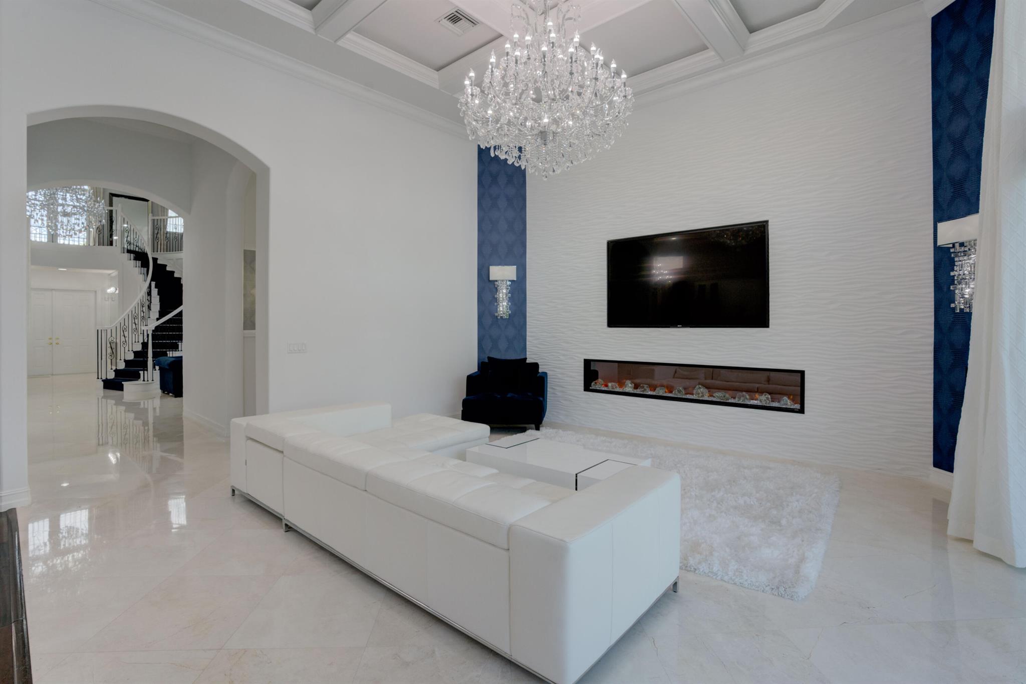 JUPITER COUNTRY CLUB - Residential Lease