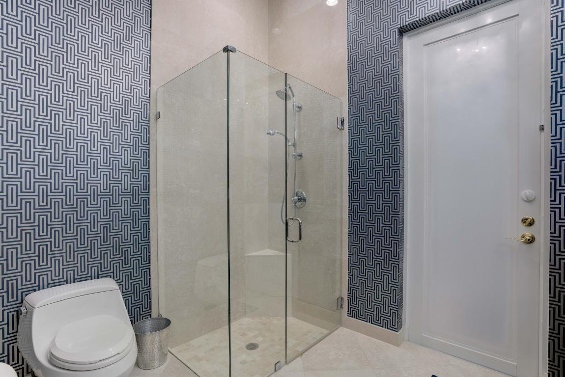 JUPITER COUNTRY CLUB - Residential Lease