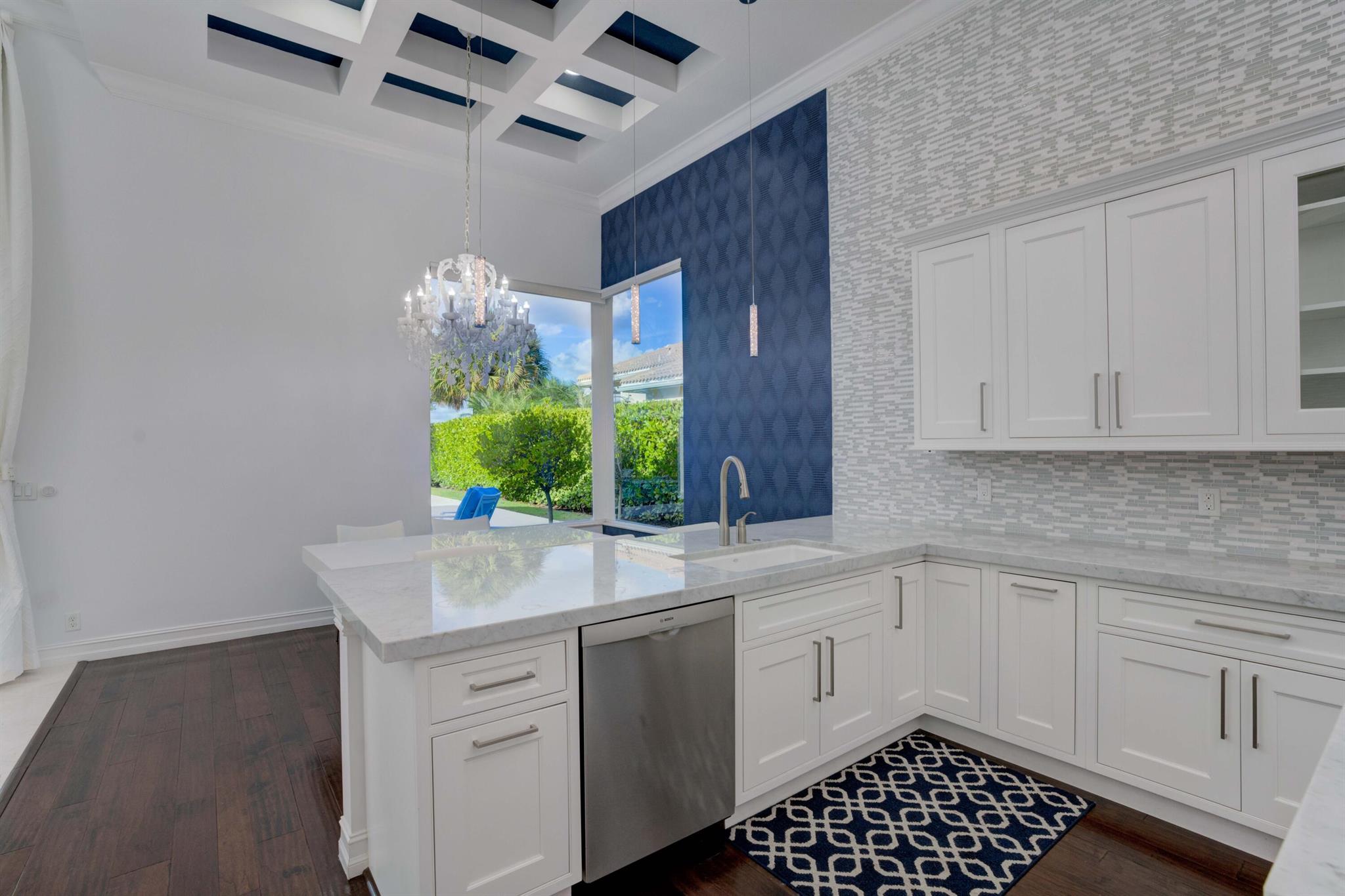 JUPITER COUNTRY CLUB - Residential Lease