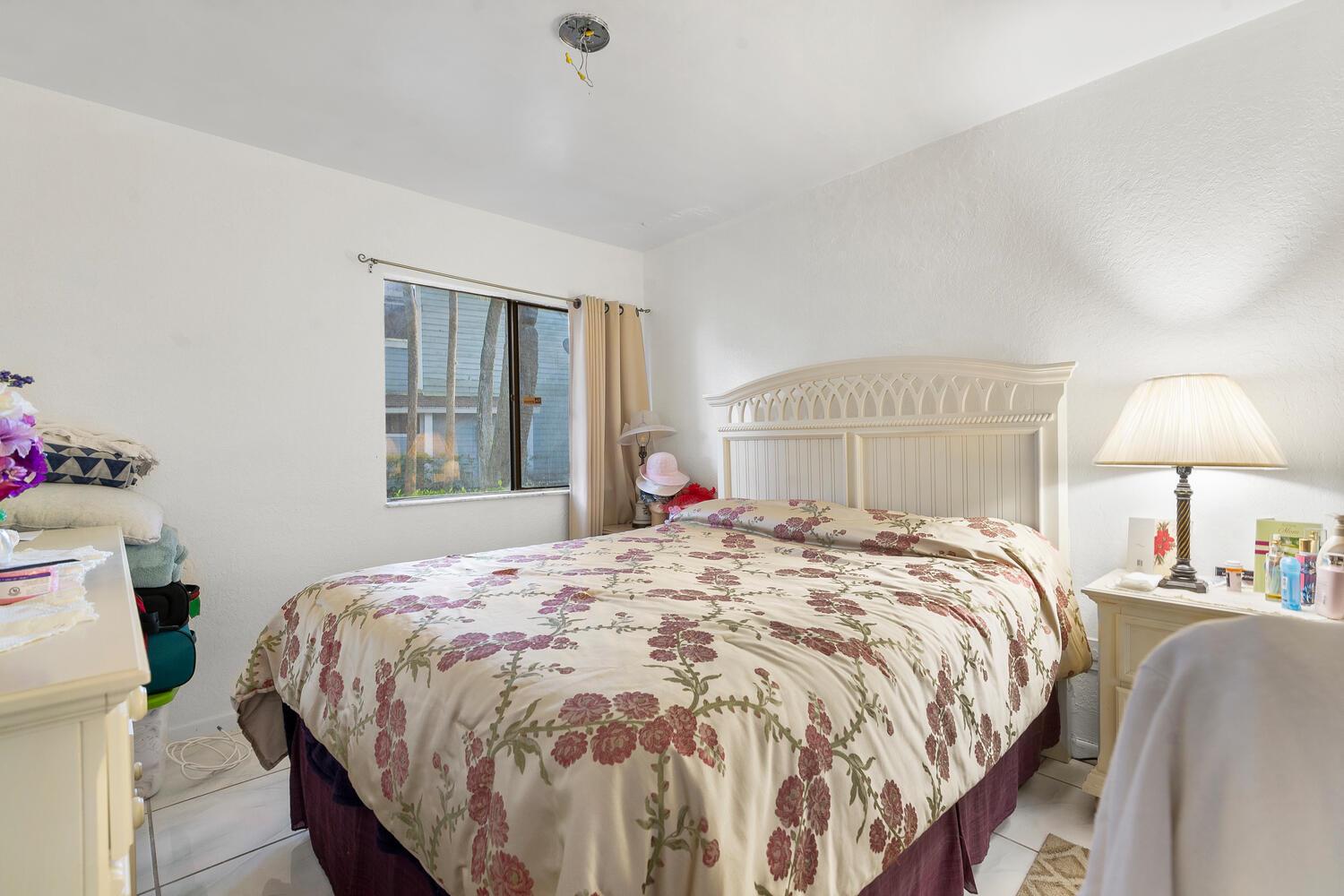 ROCK ISLAND LAND CORP - Residential