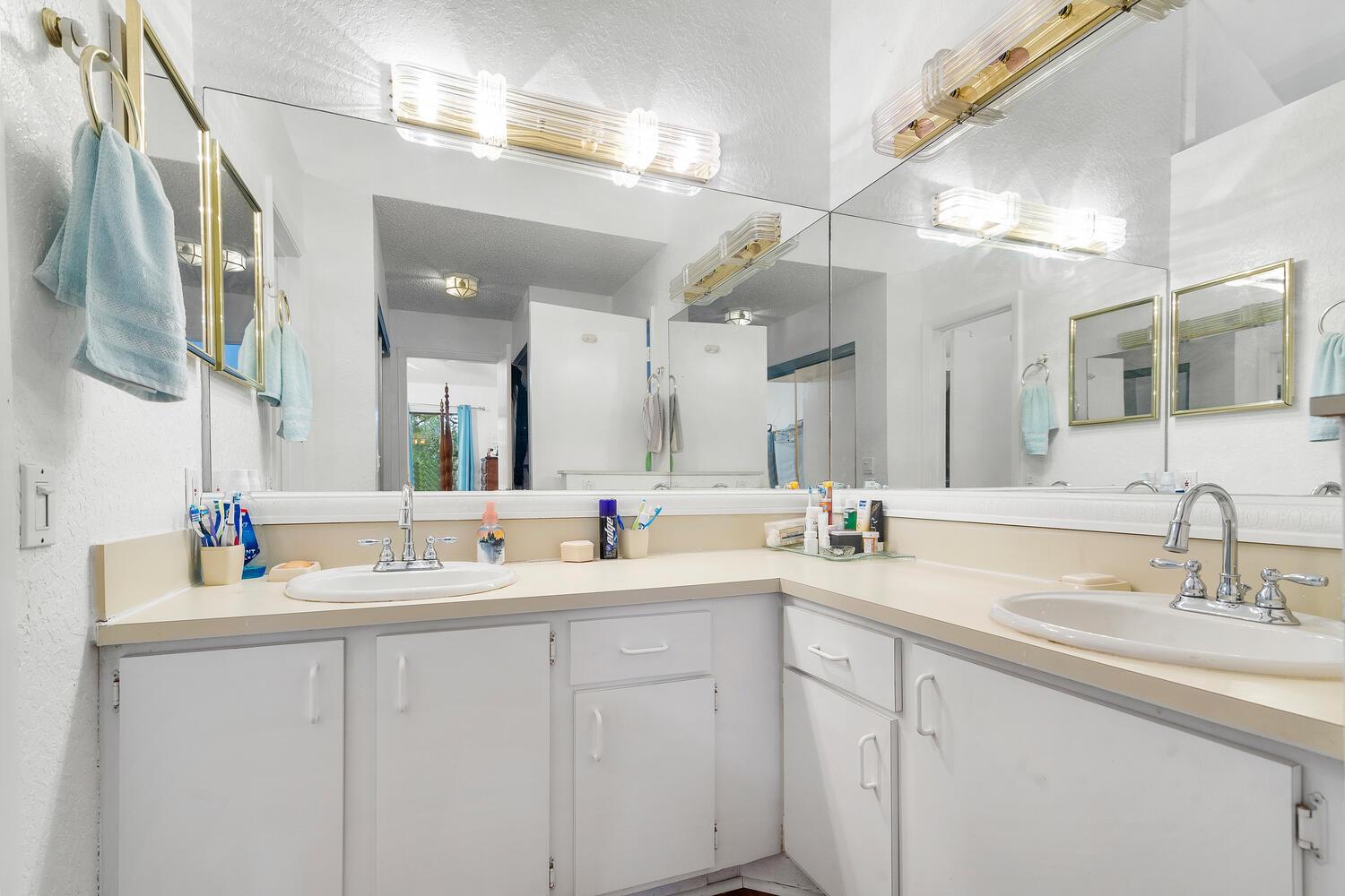 ROCK ISLAND LAND CORP - Residential