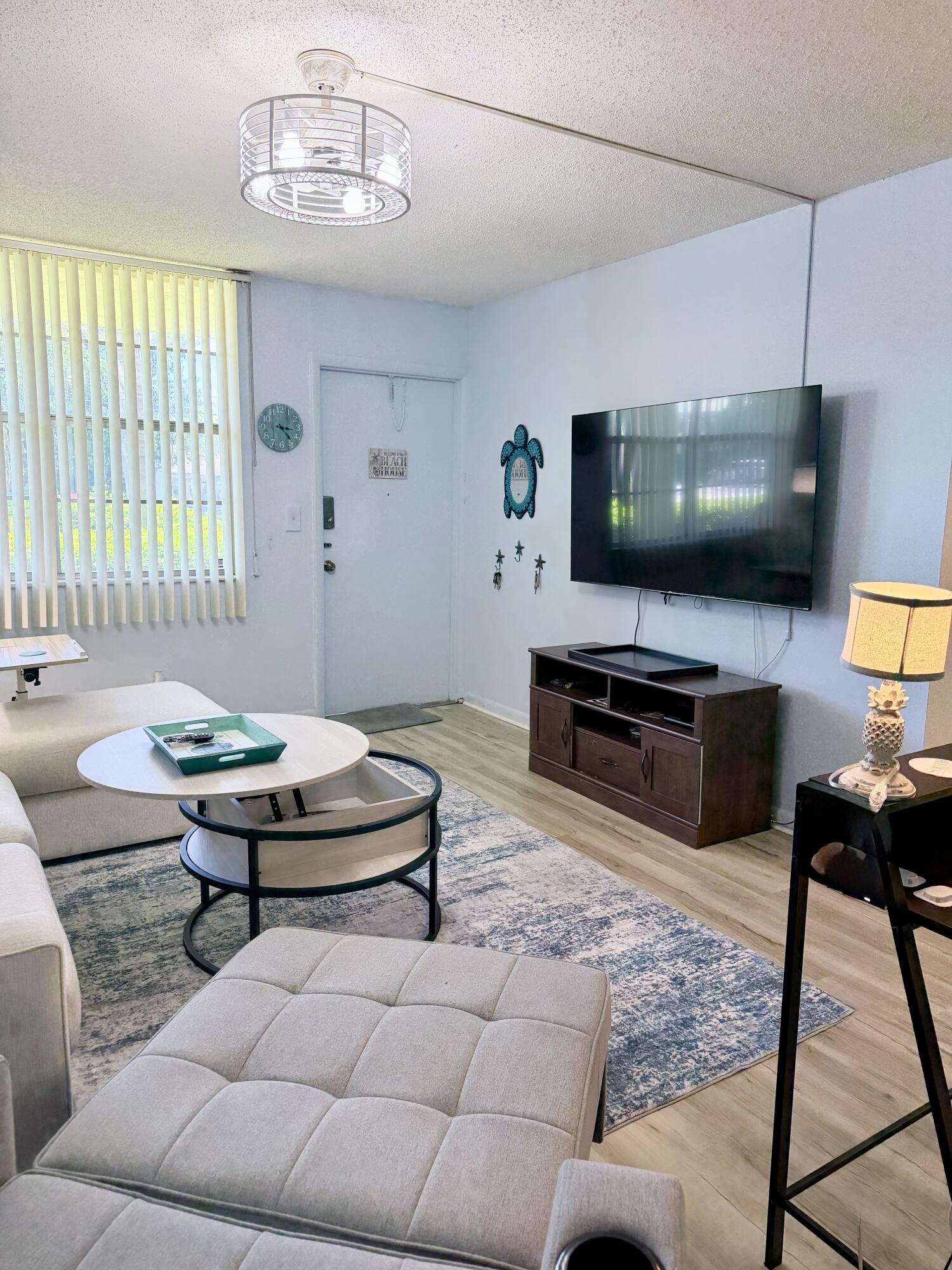 2400 NE 10th Street 106