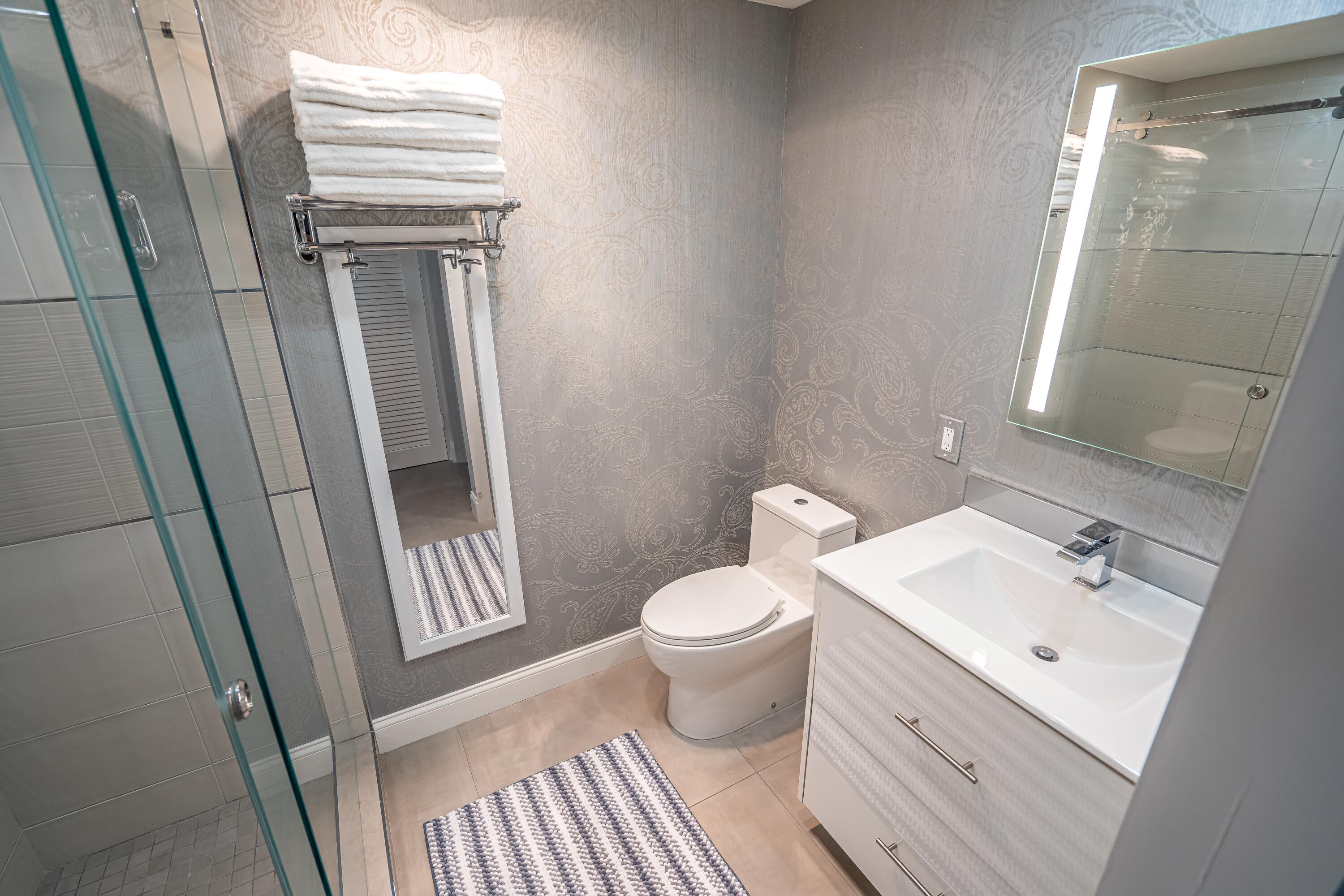 Ranger Condo- 2 blks to Atlantic 2 blks to Beach - Residential Lease