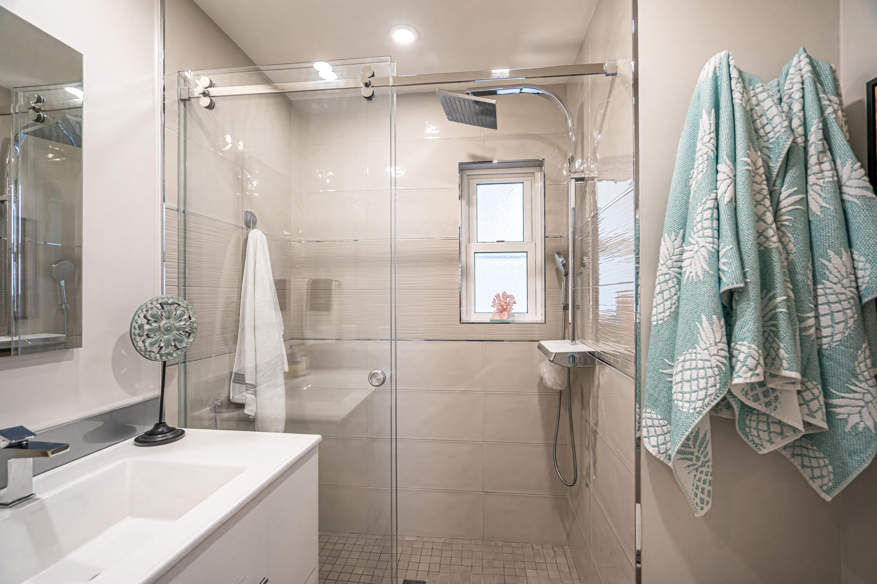 Ranger Condo- 2 blks to Atlantic 2 blks to Beach - Residential Lease