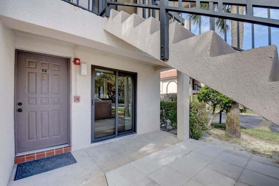 SAN REMO GOLF & TENNIS CLUB CONDO - Residential Lease