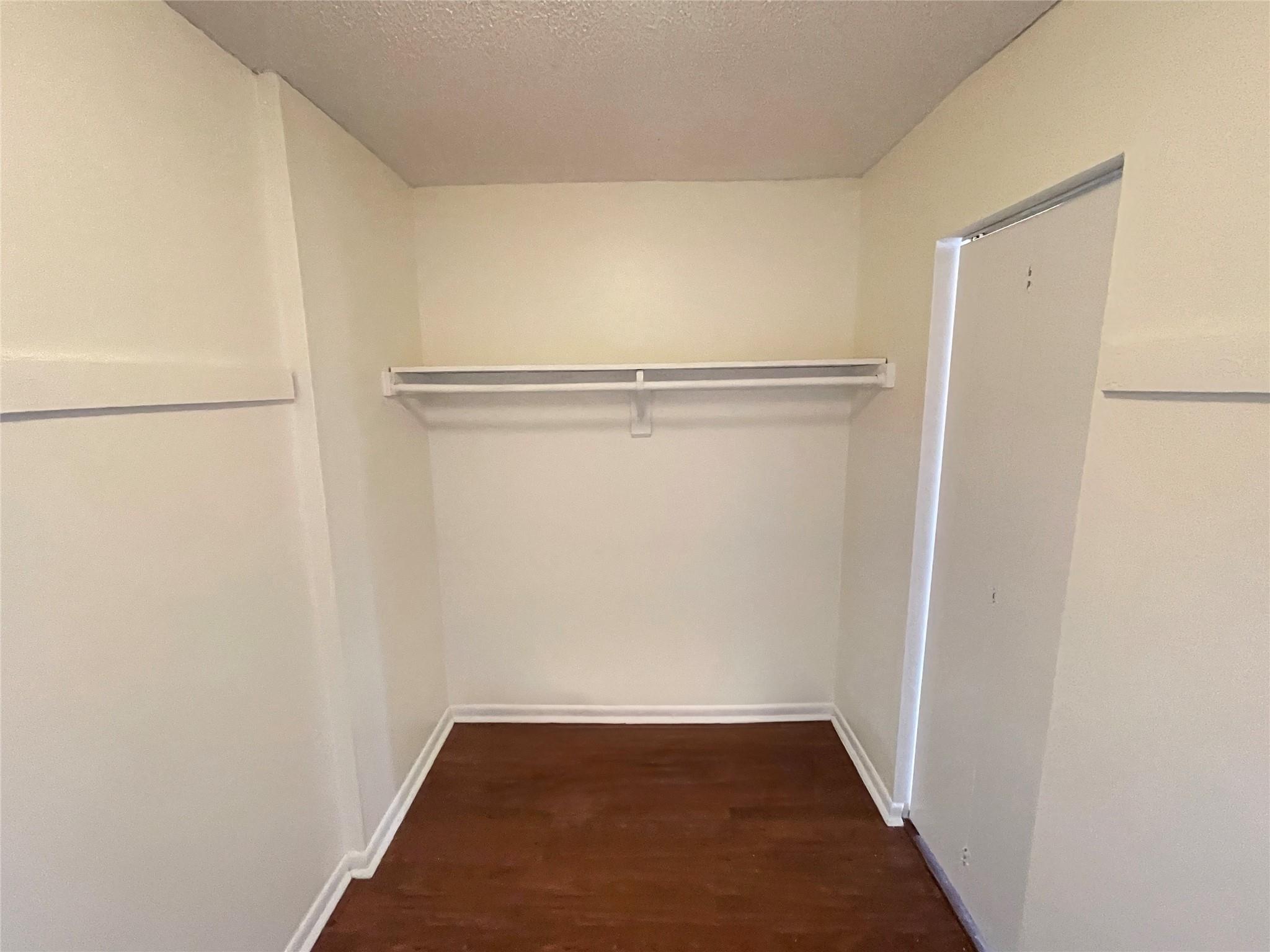 Brookfield Square Condo - Residential Lease