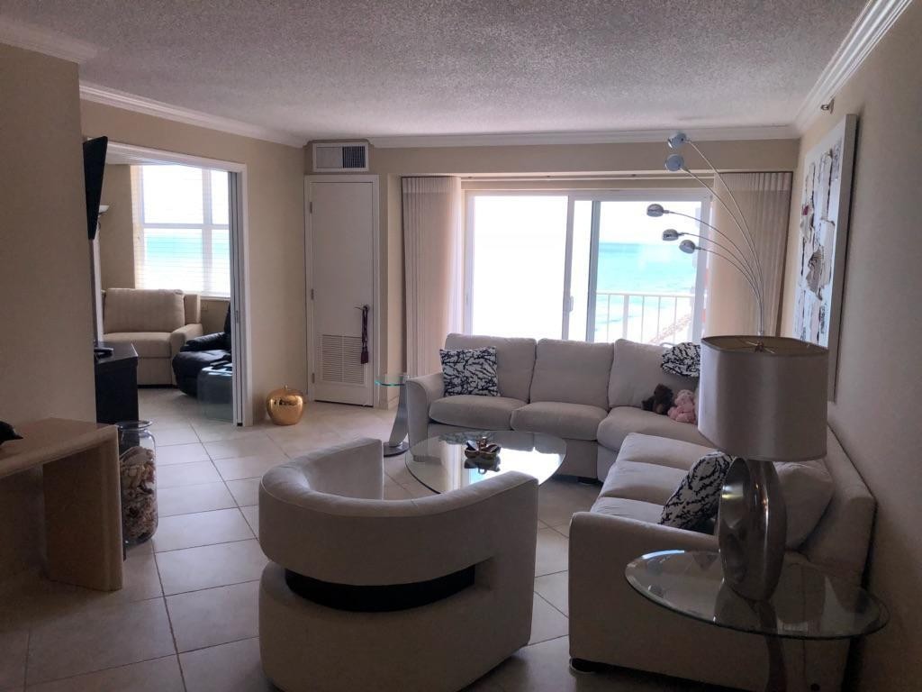 45 OCEAN - Residential