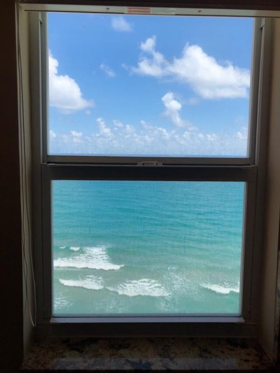 45 OCEAN - Residential