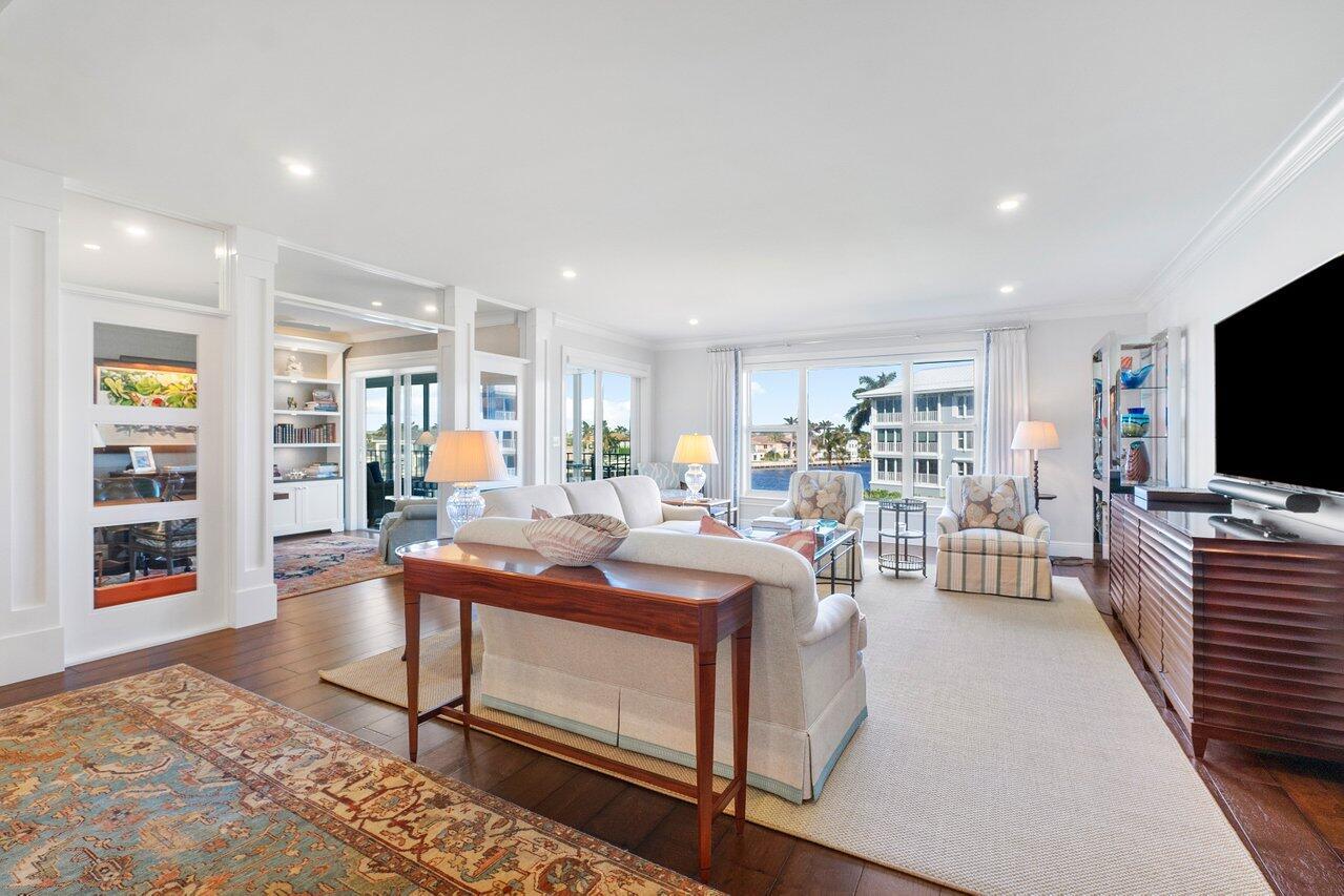 Bermuda High West - Residential