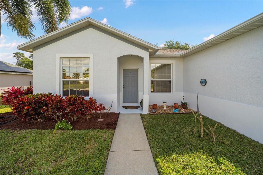 Photo of 4159 SW Macad Street, Port Saint Lucie, FL 34953 (MLS # R10968811)