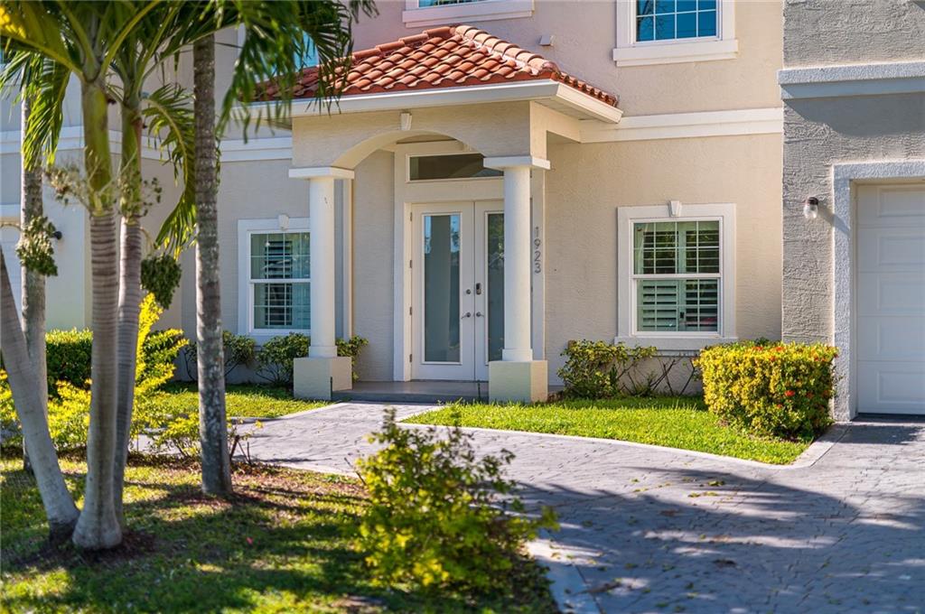 Lauderdale Beach Ext 27-4 - Residential