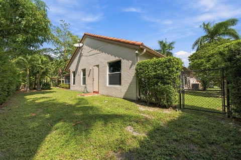 Tiny photo for 3183 Ridge Trace, Davie, FL 33328 (MLS # B26090686)