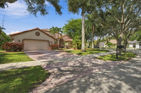 Tiny photo for 3183 Ridge Trace, Davie, FL 33328 (MLS # B26090686)