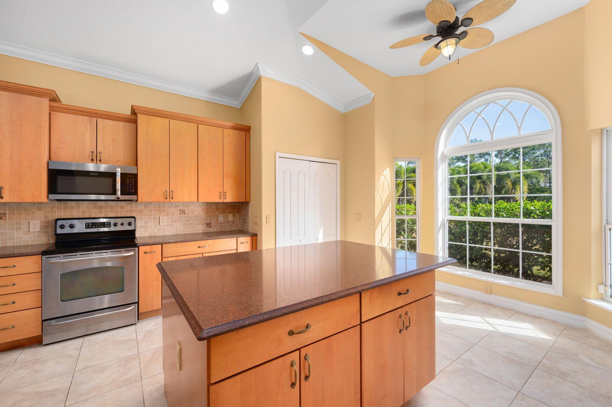 St. Lucie METES AND BOUND - Residential