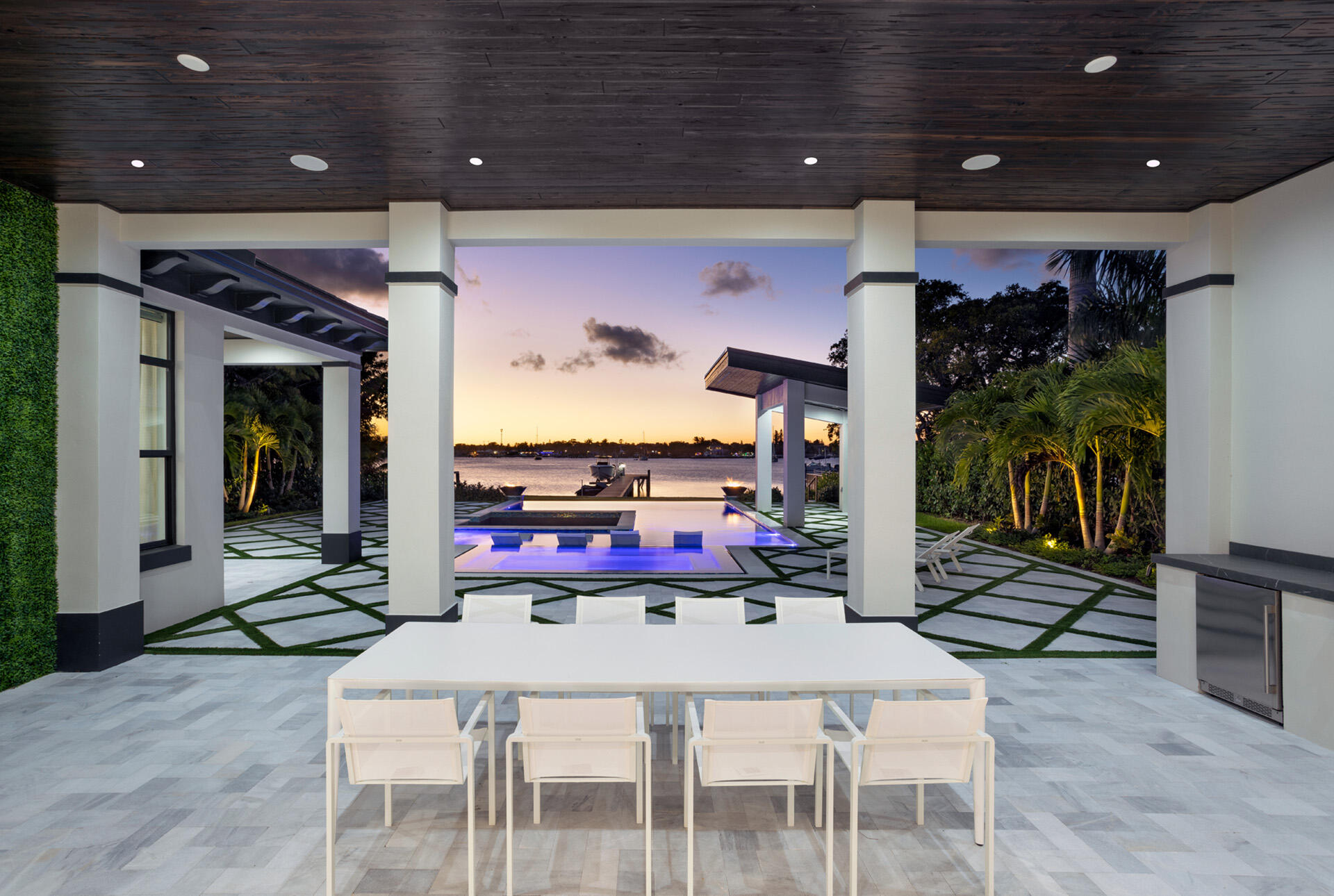 HYPOLUXO ISLAND ADD - Residential