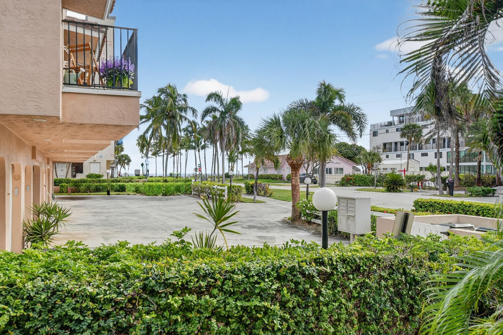 MAISON DEVILLE CONDO - Residential Lease