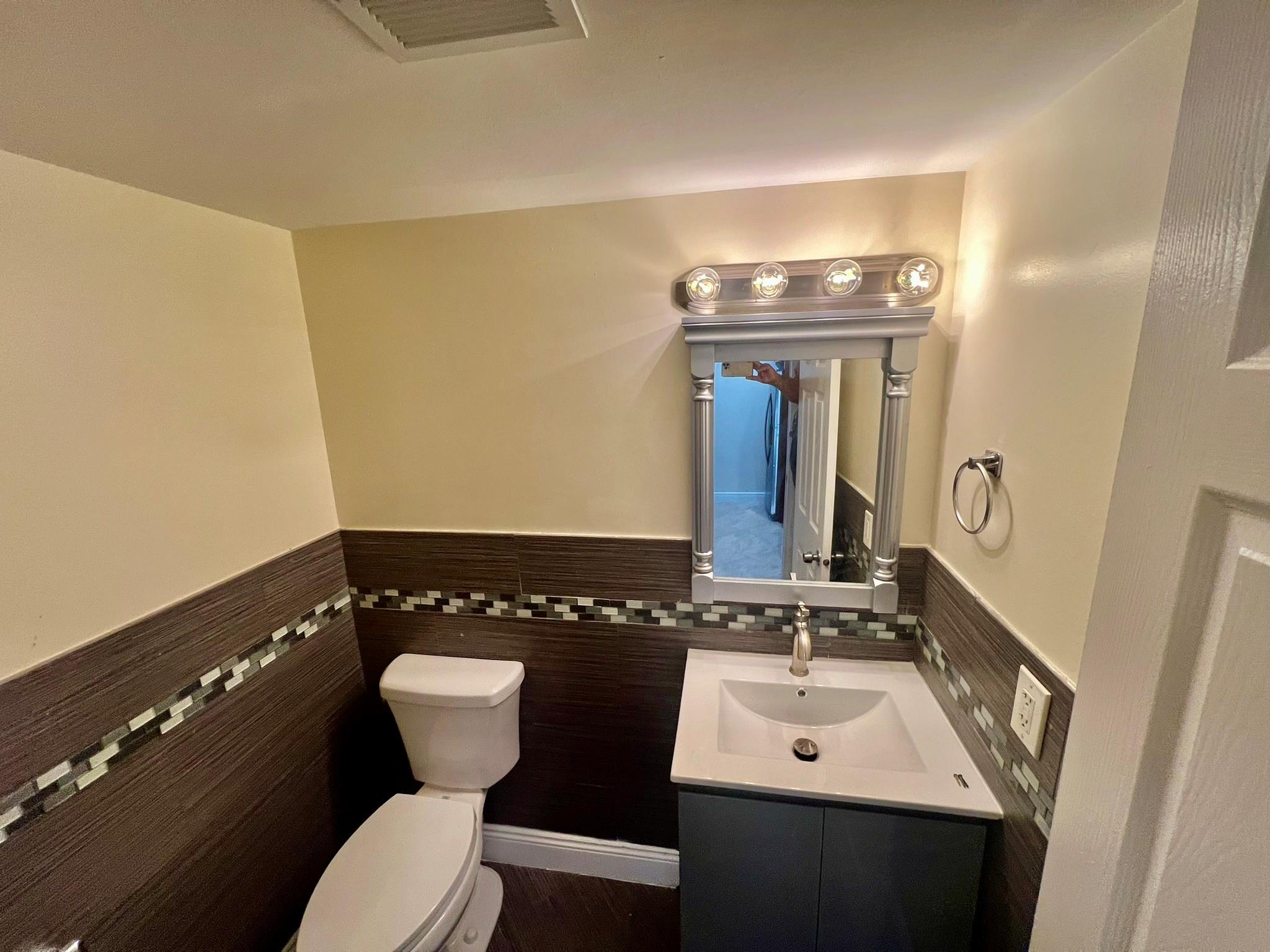 Center Court Condo - Residential Lease