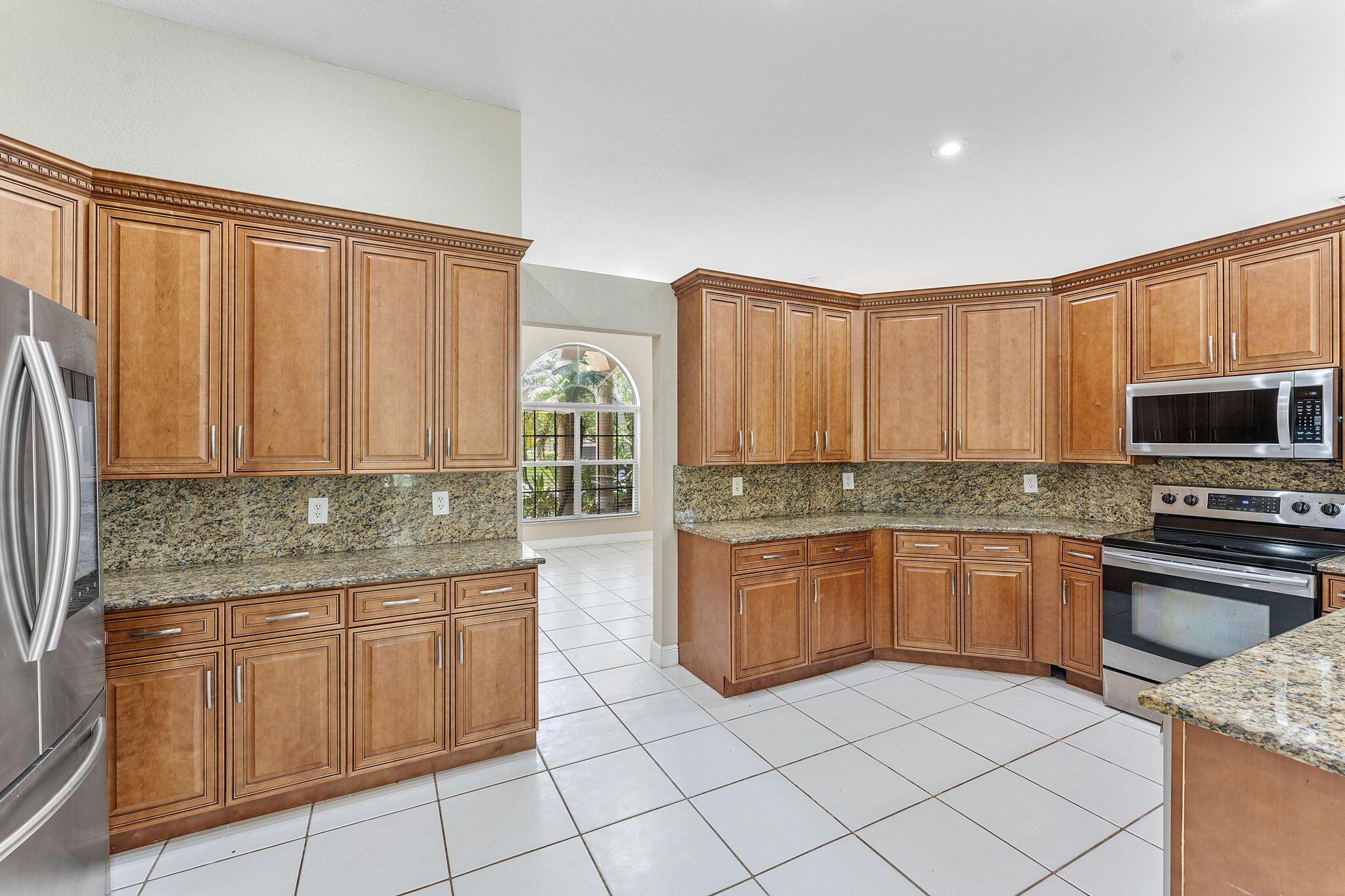 KENSINGTON - Residential Lease