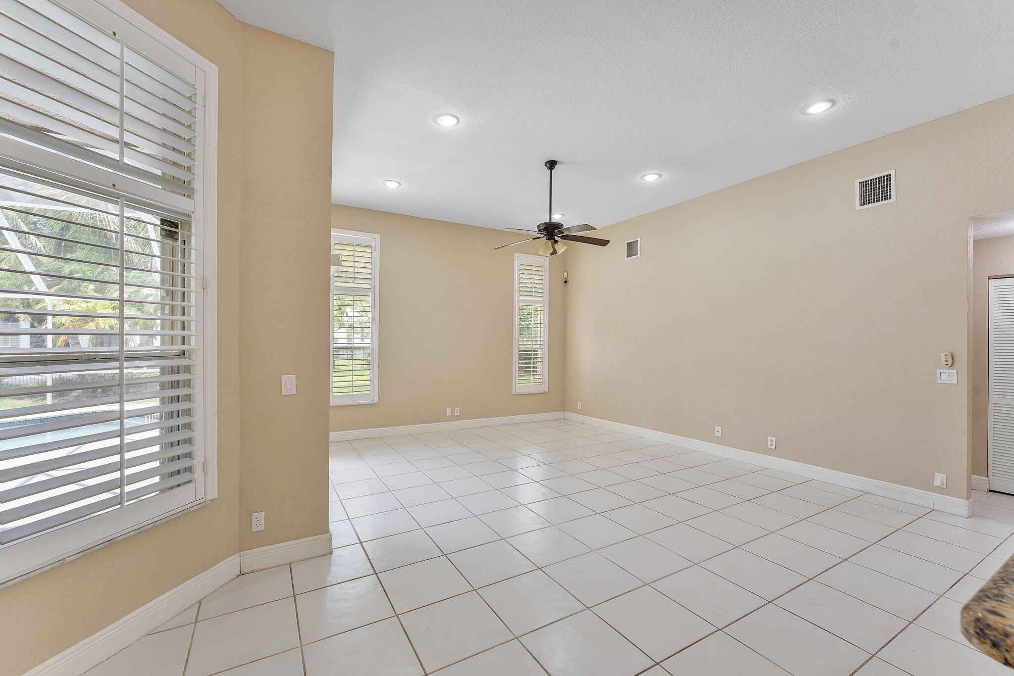 KENSINGTON - Residential Lease