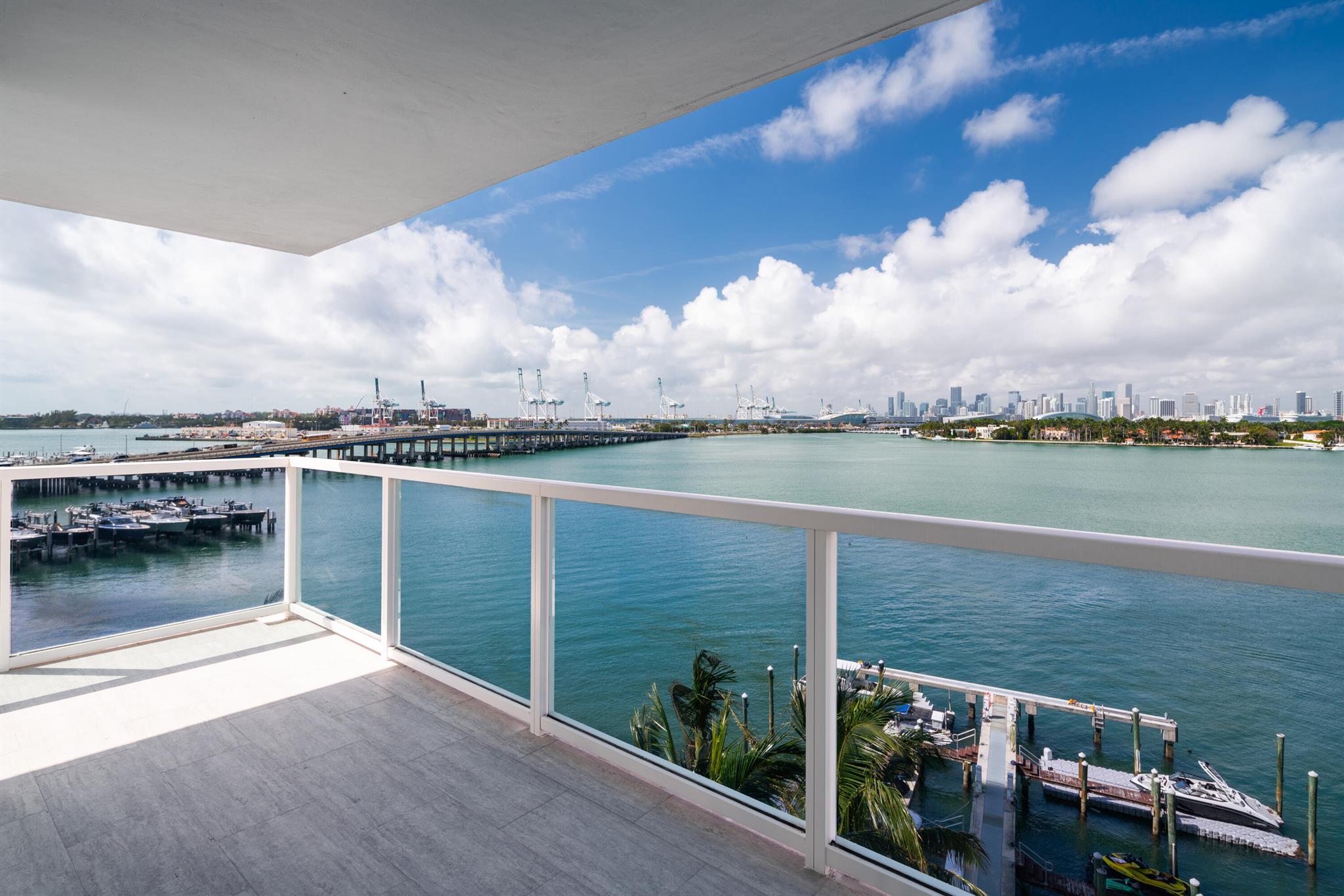 650 West Avenue 701