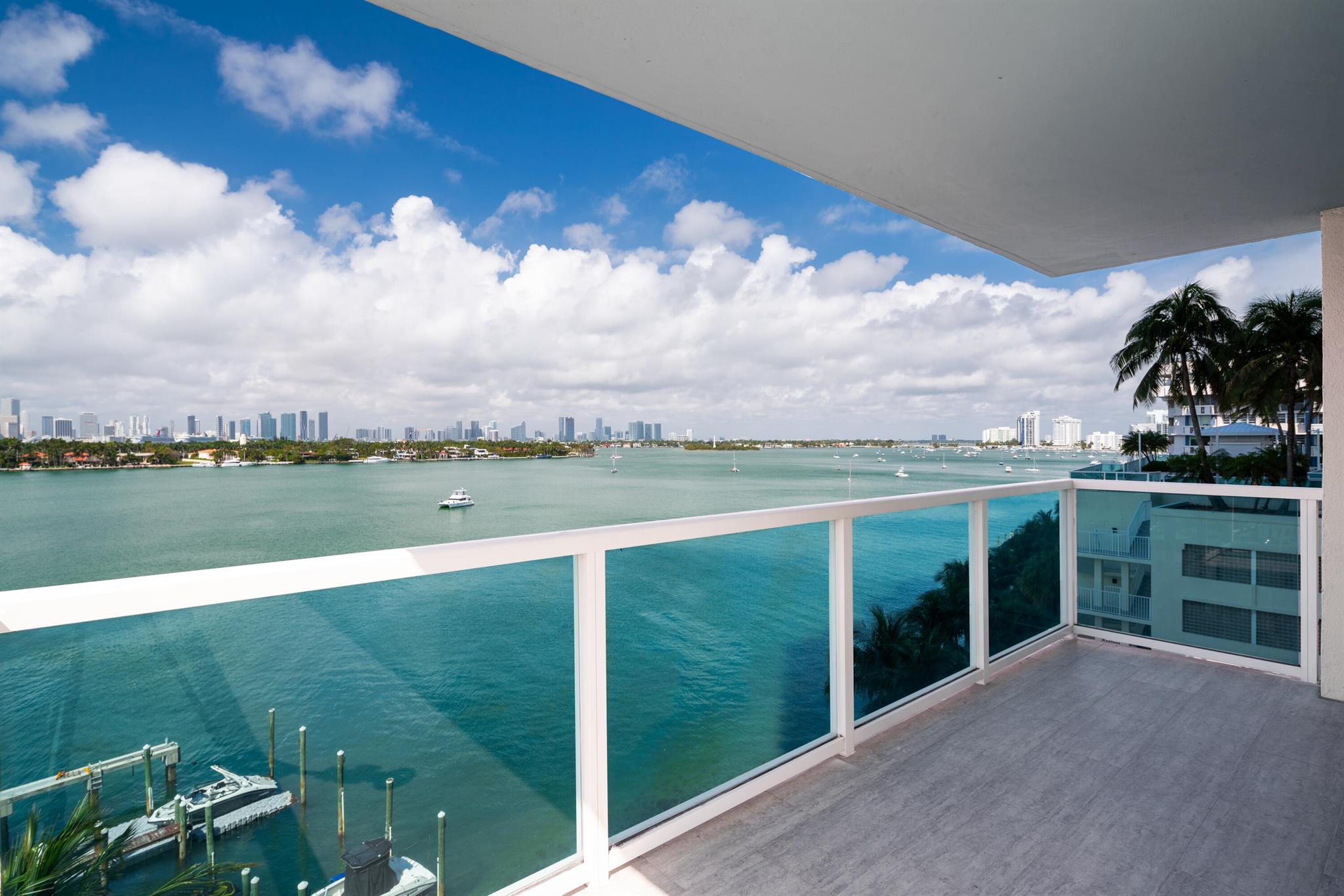 650 West Avenue 701