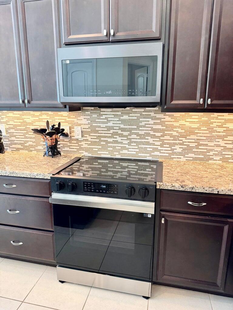 TESORO PLAT NO 20 - Residential