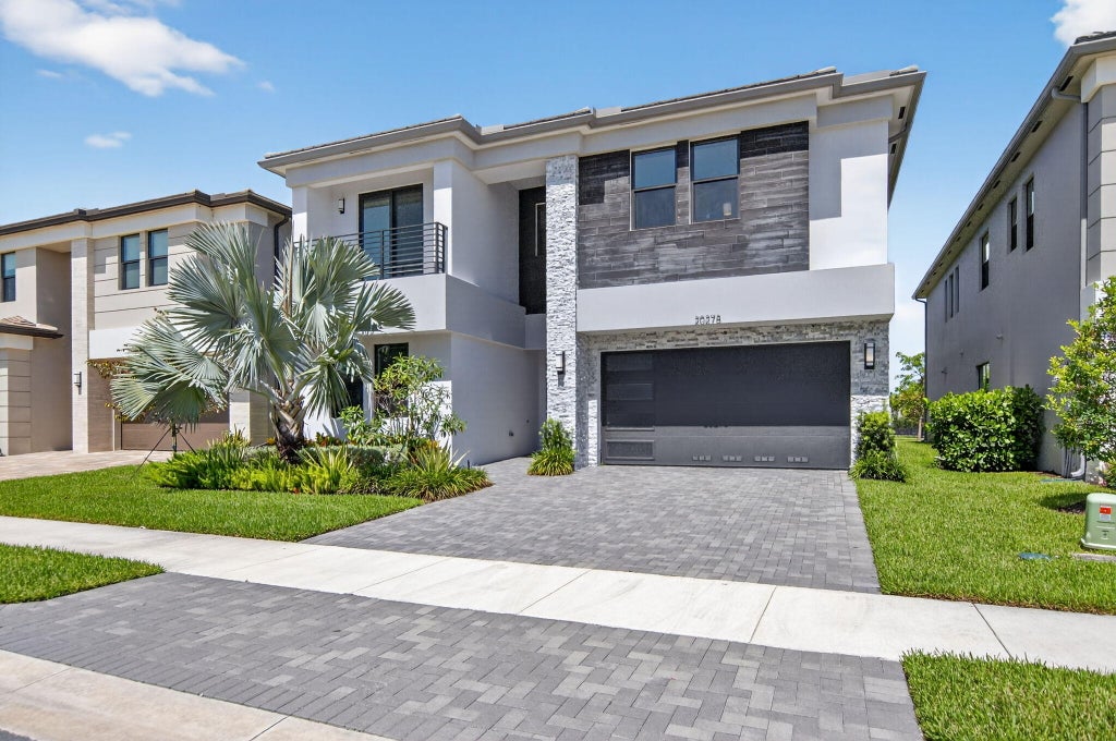 Photo of 20278 Bandon Dunes Road, Boca Raton, FL 33434 (MLS # R11102570)