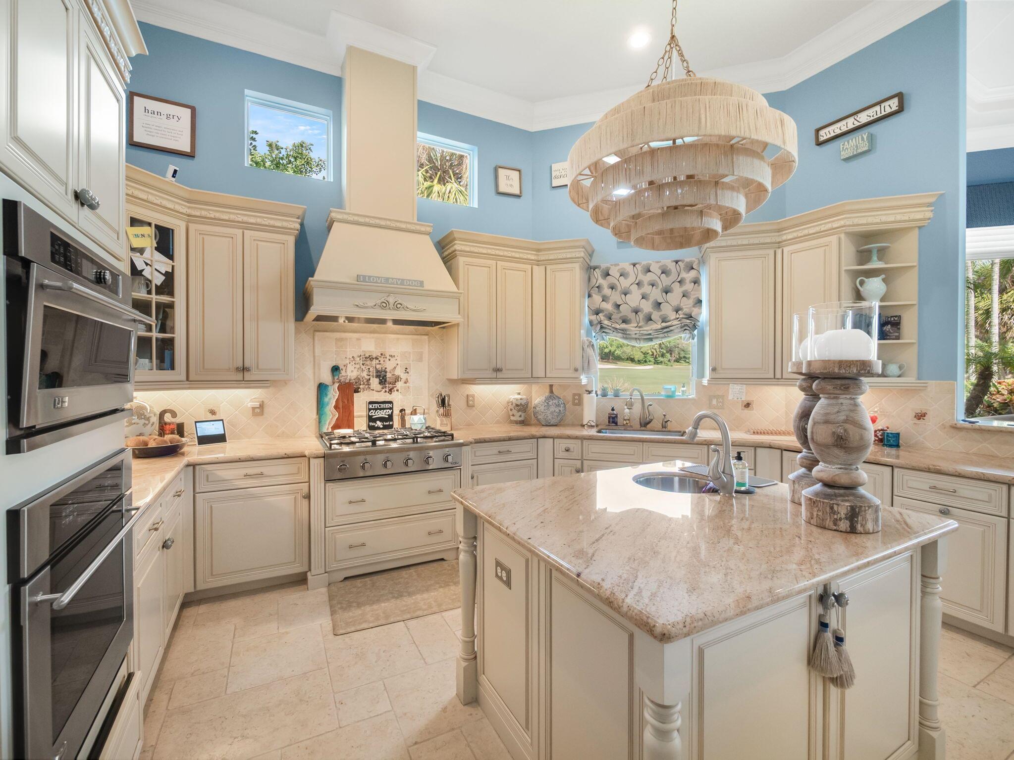 739 Cote Azur Drive