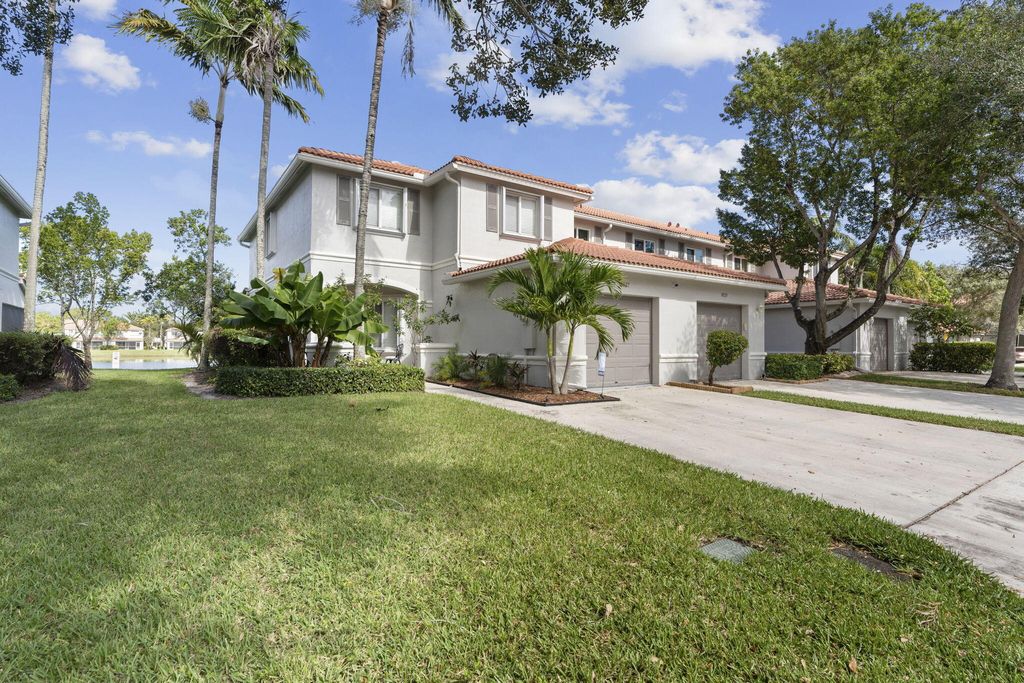 Photo of 8027 Big Pine Way, Riviera Beach, FL 33407 (MLS # R10934390)