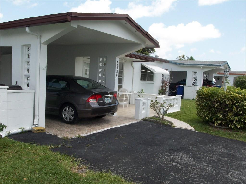 OAKLAND ESTATES - Residential Lease