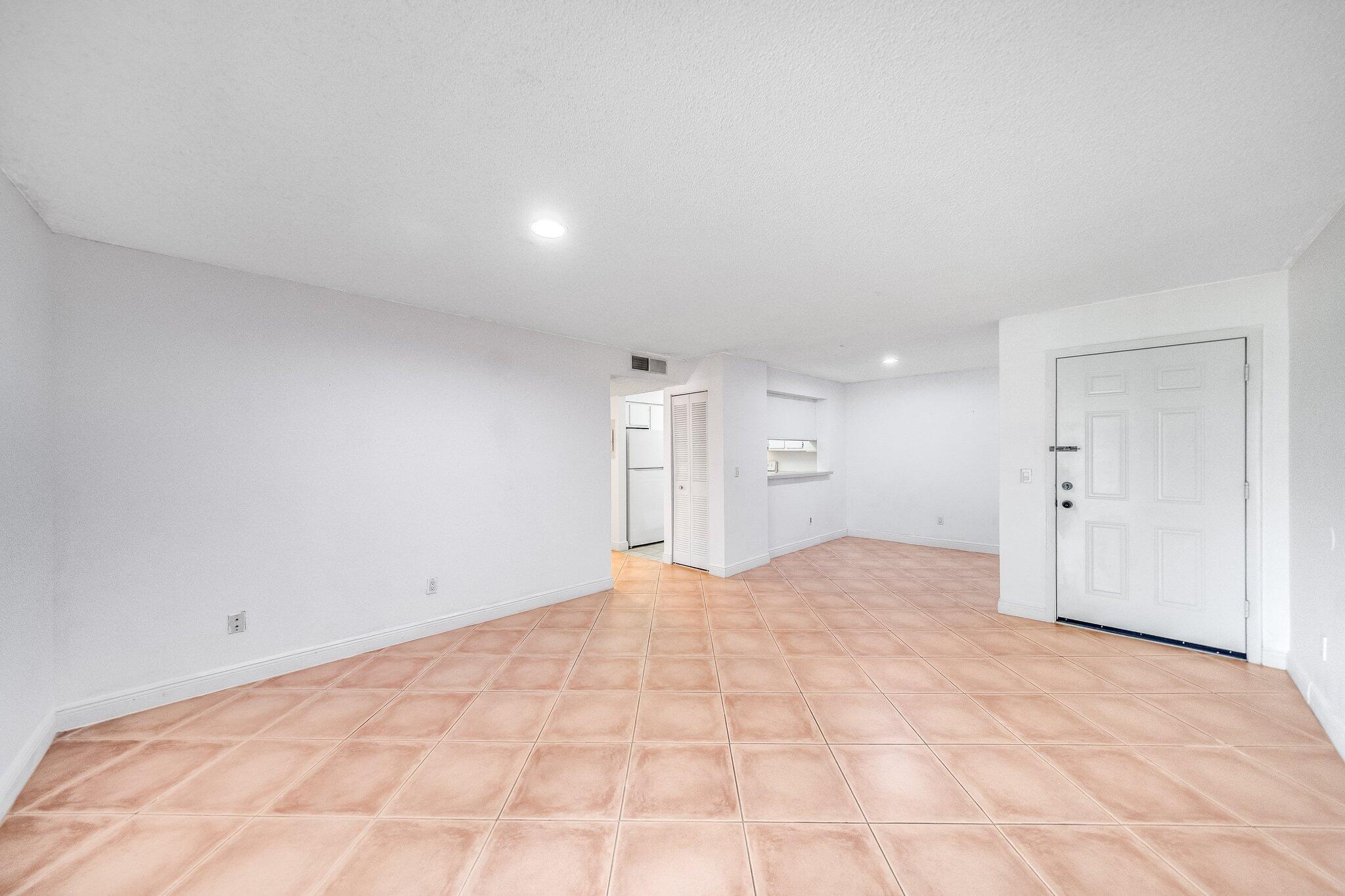 1265 SW 46th Avenue 2216