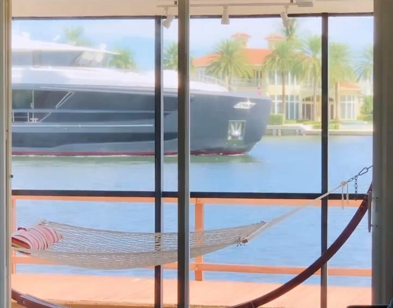 HARBOUR HALL INLET CLUB CONDO - Residential Lease