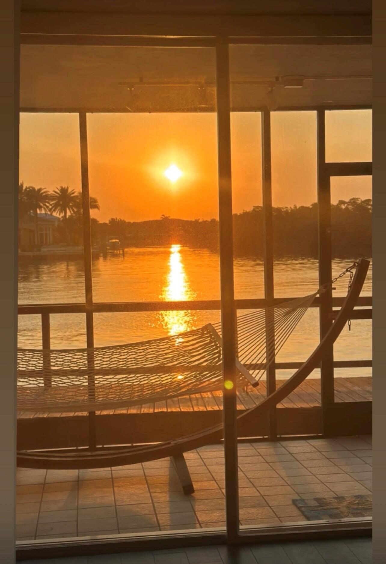 HARBOUR HALL INLET CLUB CONDO - Residential Lease