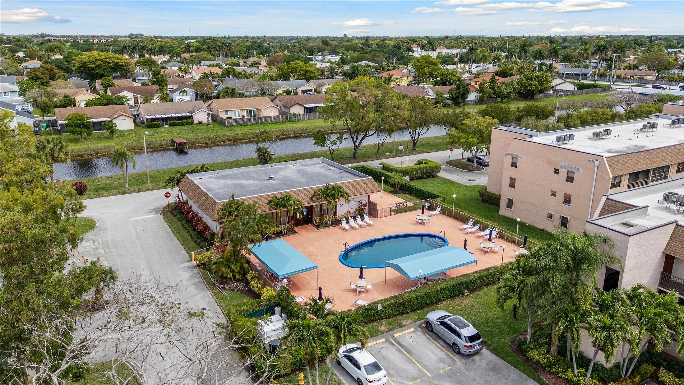 SUNRISE LAKES PHASE IV - Residential