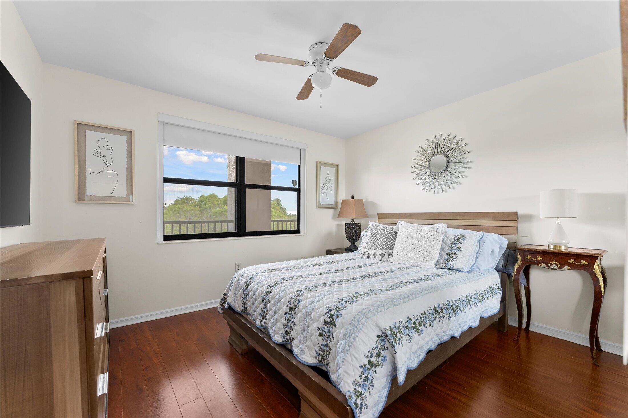 SUNRISE LAKES PHASE IV - Residential