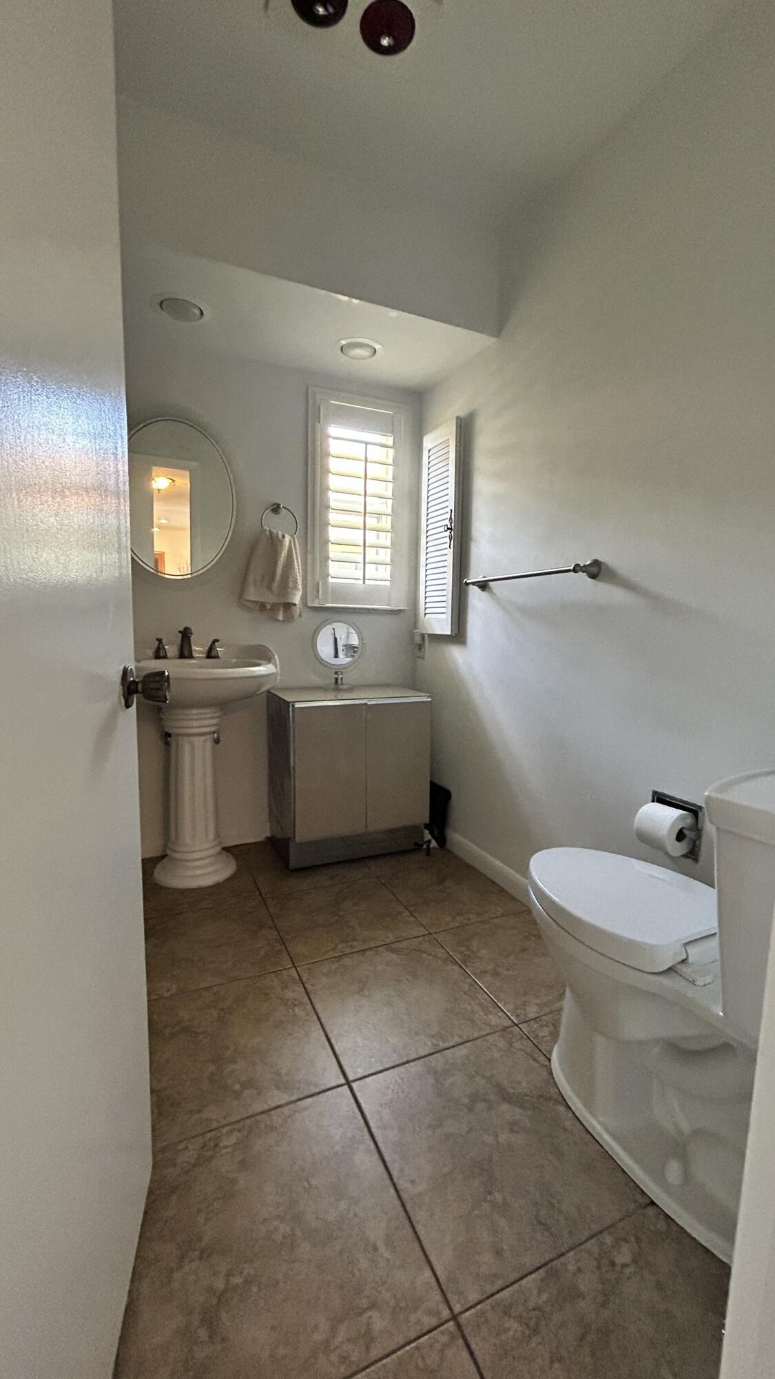 WOODLANDS SEC FIVE - Residential