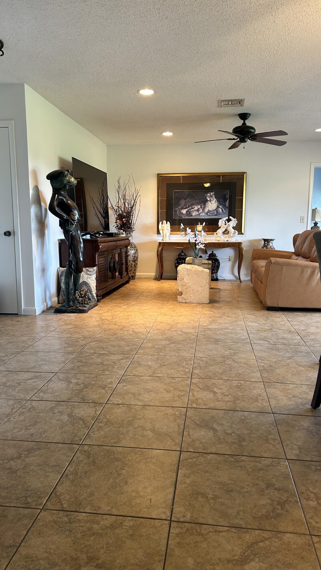 WOODLANDS SEC FIVE - Residential